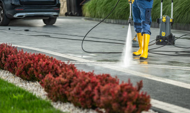 Post-Construction Pressure Washing in Treasure Island, FL